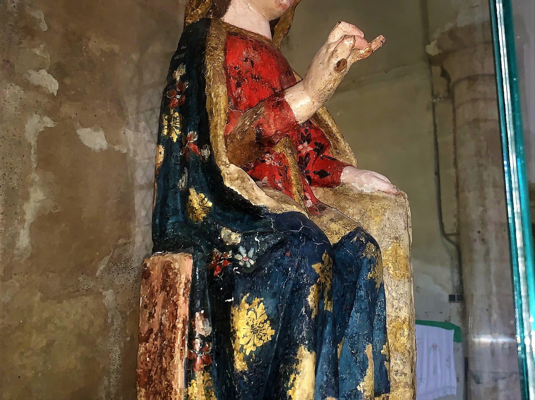 Eglise Saint-Gaudent-Sommieres-du-Clain必去景点