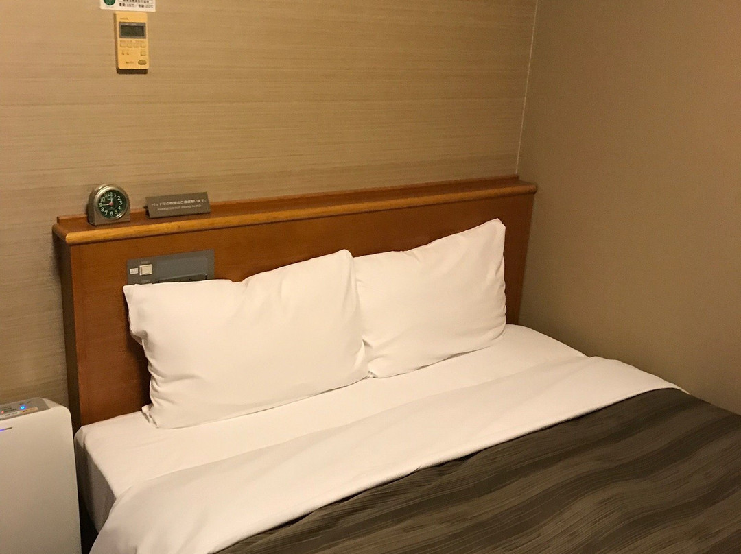 伊贺航道酒店主图