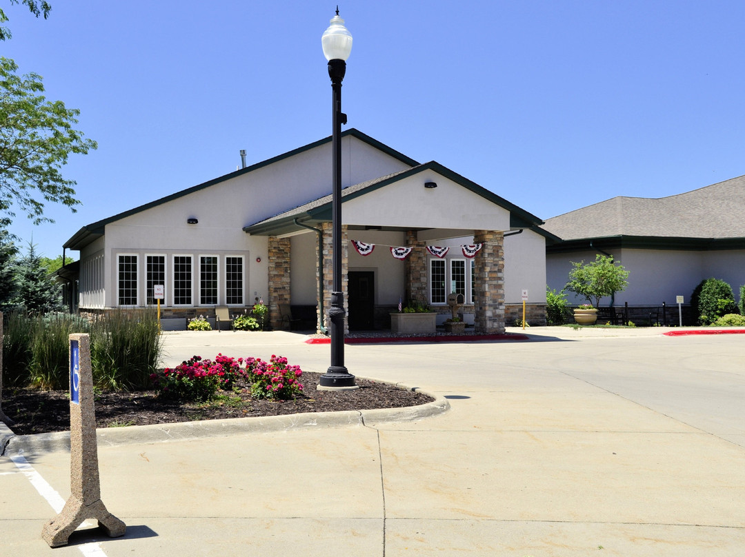 Cobblestone Inn & Suites - Denison | Majestic Hills主图