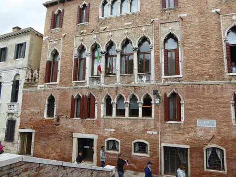 艾尔索勒酒店主图