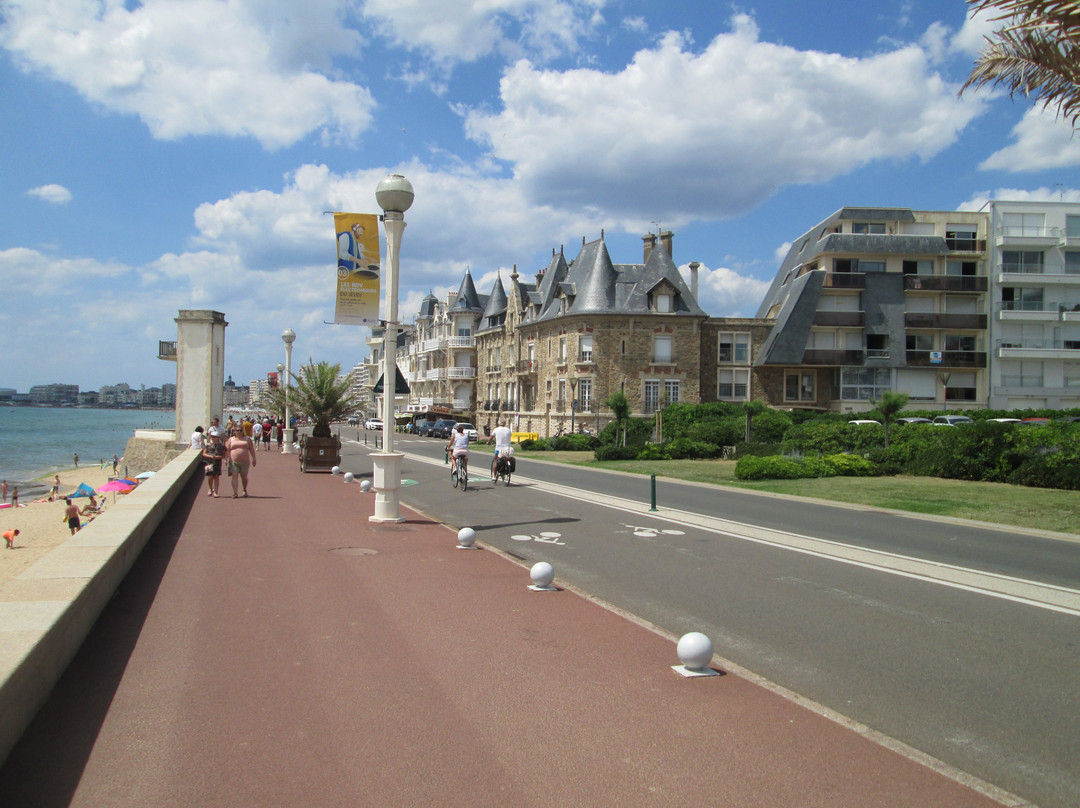 Promenade du Remblai景点图片