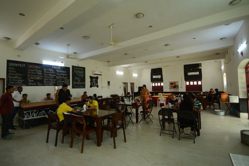 Highway Konig Hotel N Restaurant主图