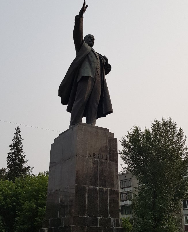 Monument to Lenin-伊尔库茨克必去景点