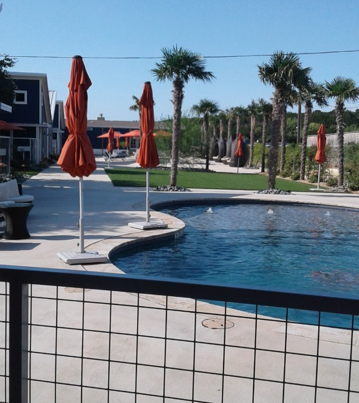 Lush Resort Possum Kingdom Lake主图