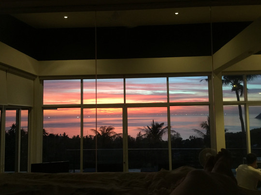 Overthemoon Luxury Pool Villas主图