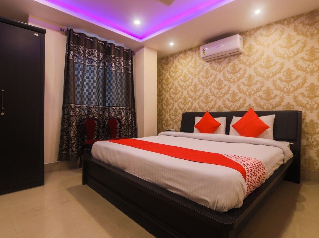 OYO 27619 Hotel Blue Bird Annexe
