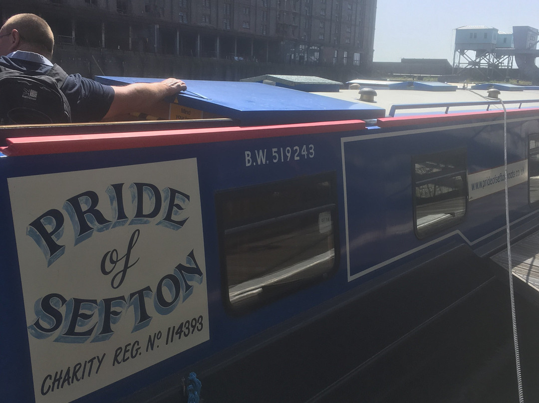 Pride of Sefton Narrowboat-利物浦必去景点