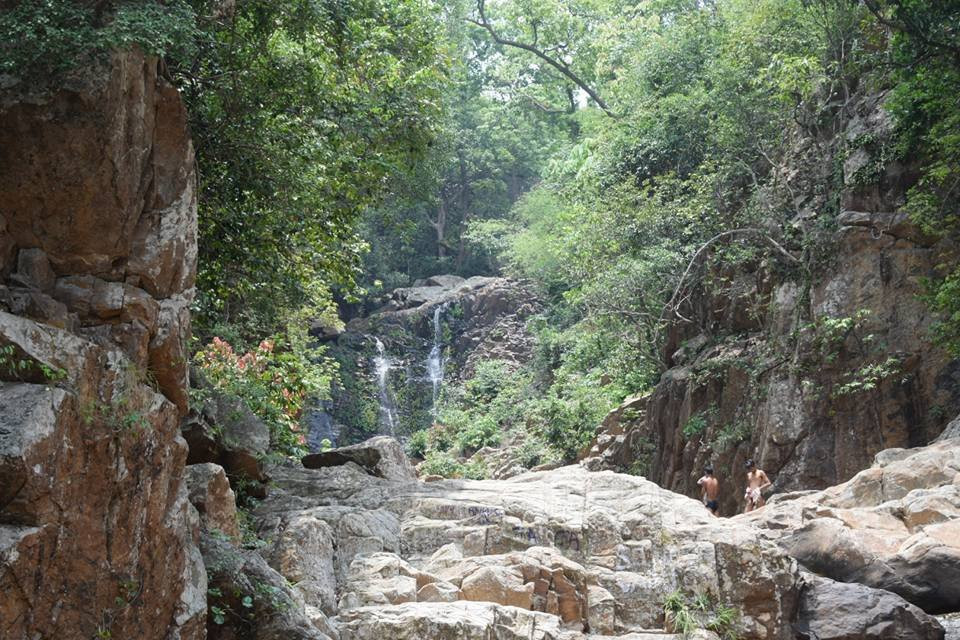 Gudguda Water Fall景点图片