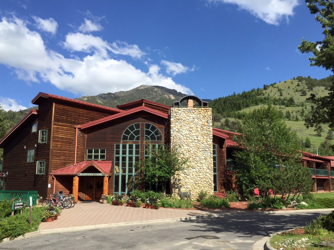 岩溪度假酒店主图