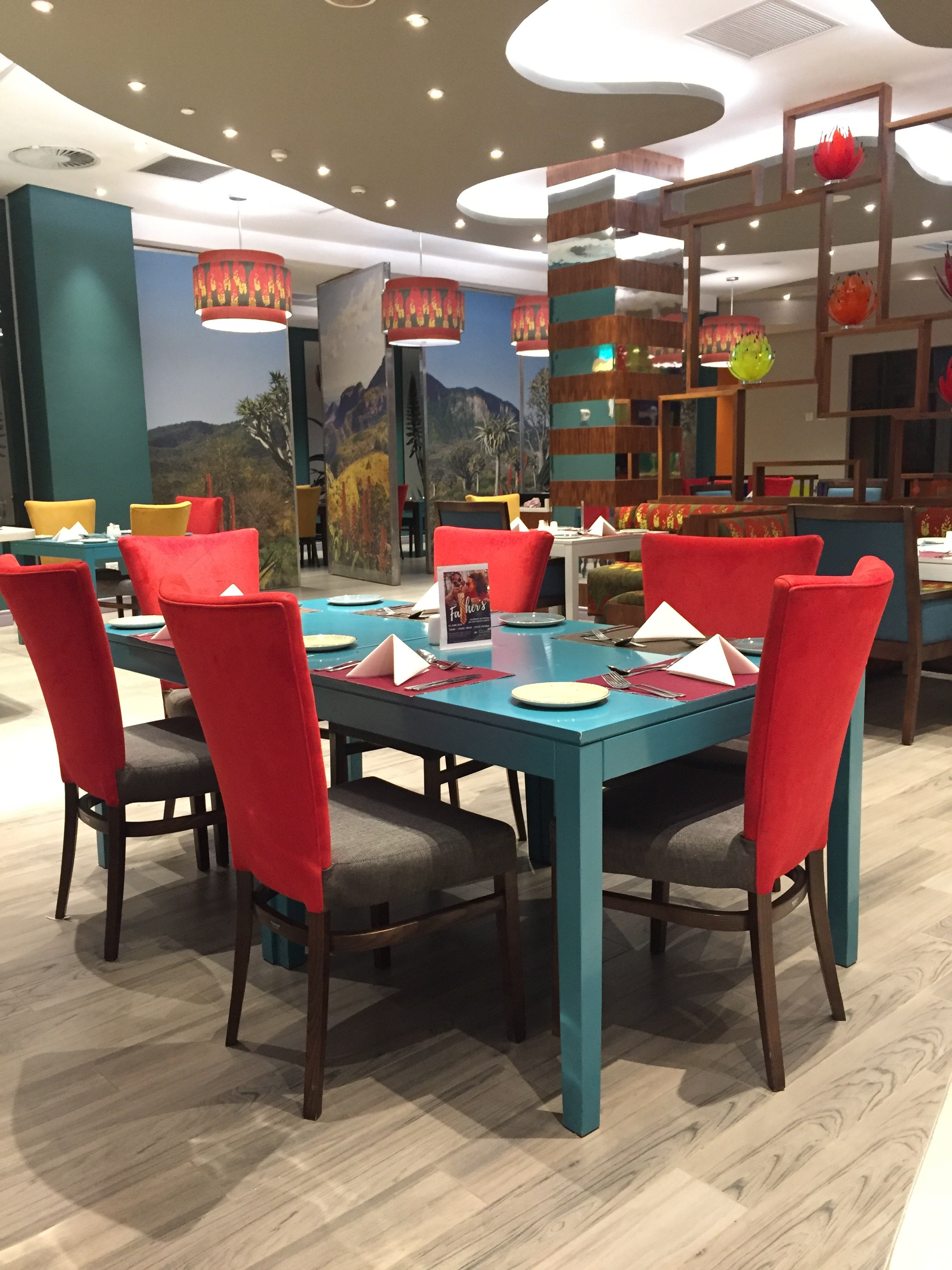 Peermont Metcourt Thaba Moshate-餐饮