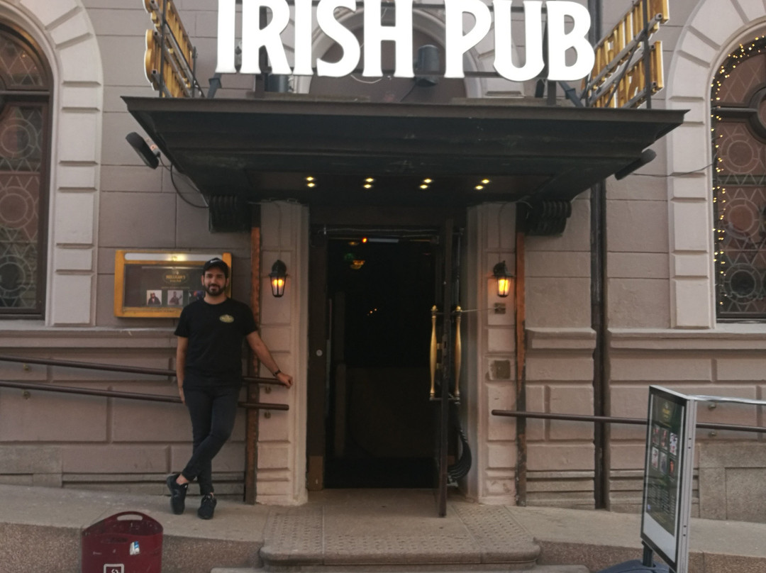 Mulligans Irish Pub