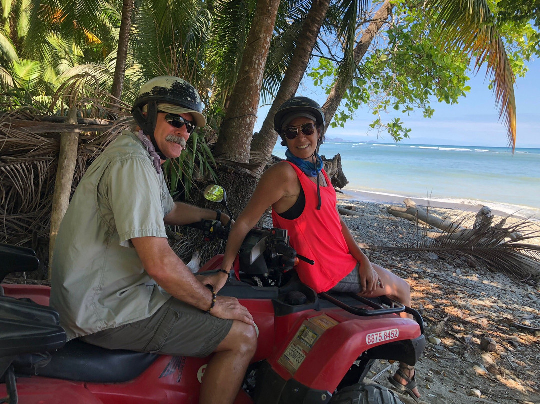 Pacific Dirt Road Adventures景点图片