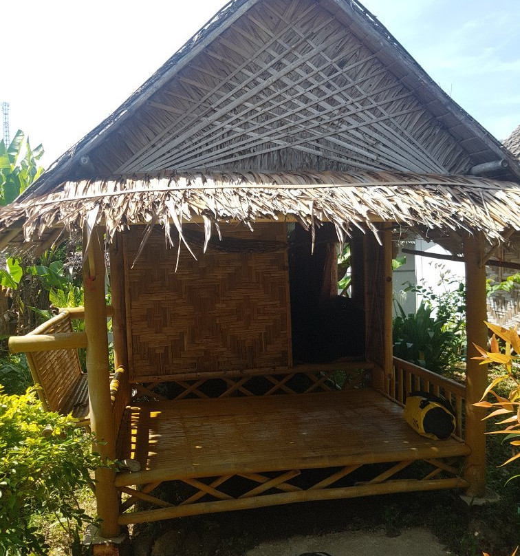 Bamboo Hut Bungalows主图