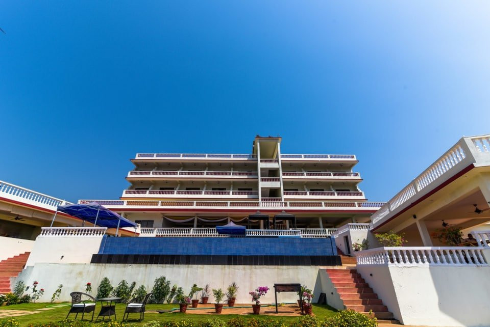 Capital O 12343 Aarya Boulevard主图