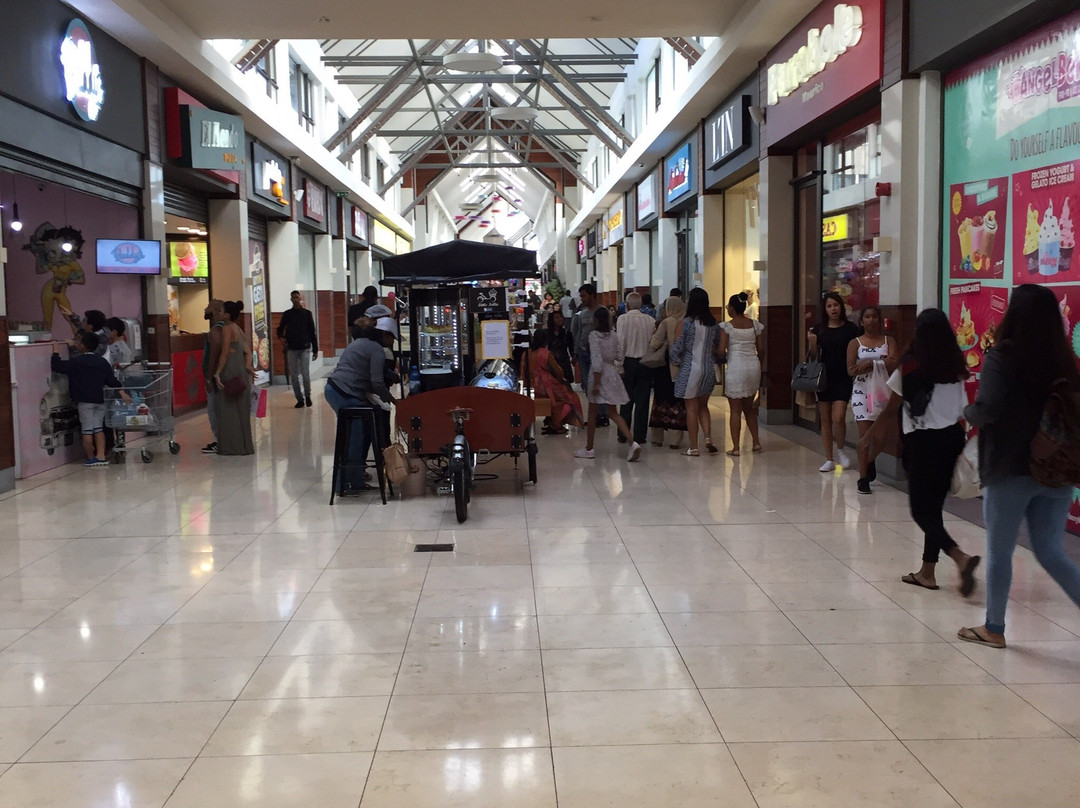 Phoenix Mall-卡特勒博尔纳必去景点