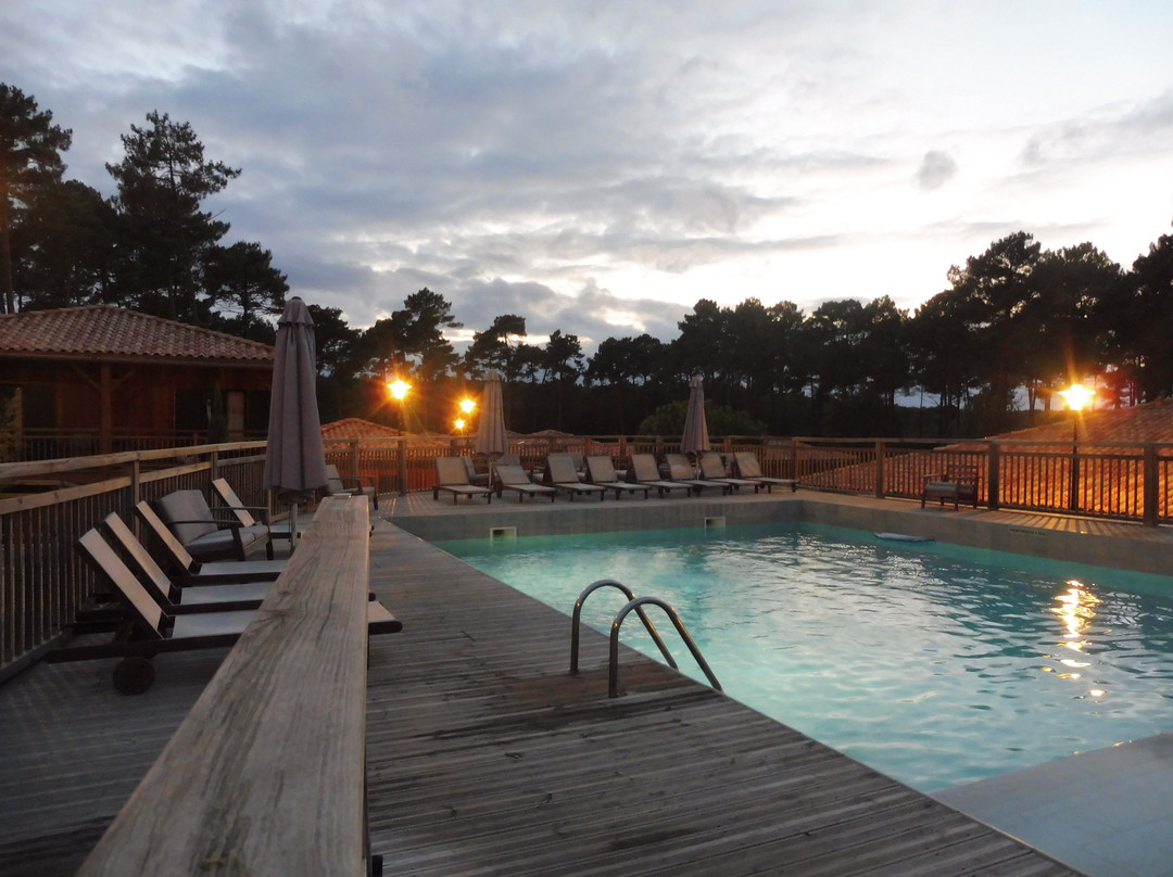 Domaine Du Ferret, Lodges, Restaurant & Spa主图