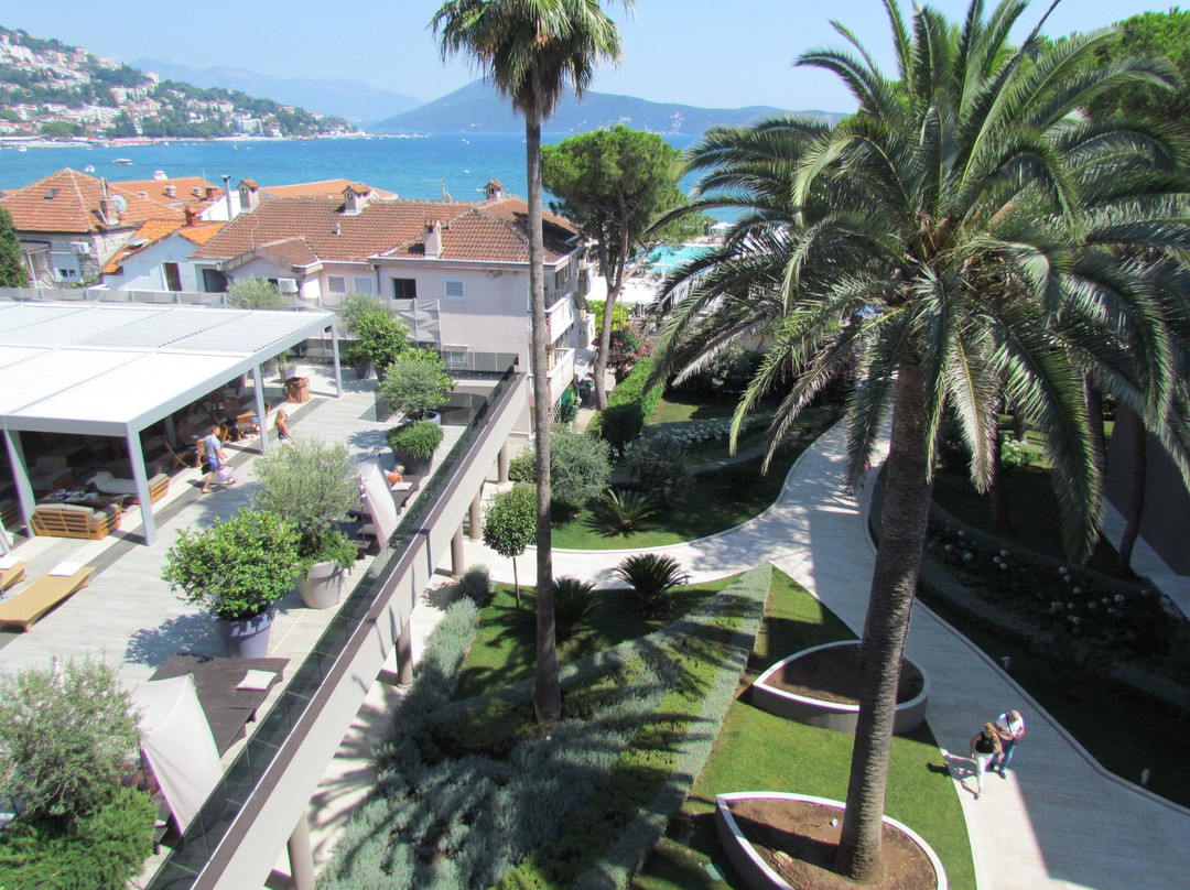 Palmon Bay Hotel & Spa主图