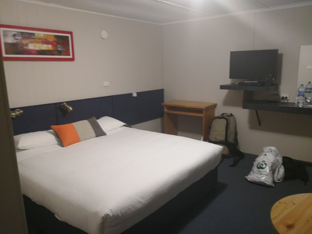 福朋喜来登卡利酒店主图