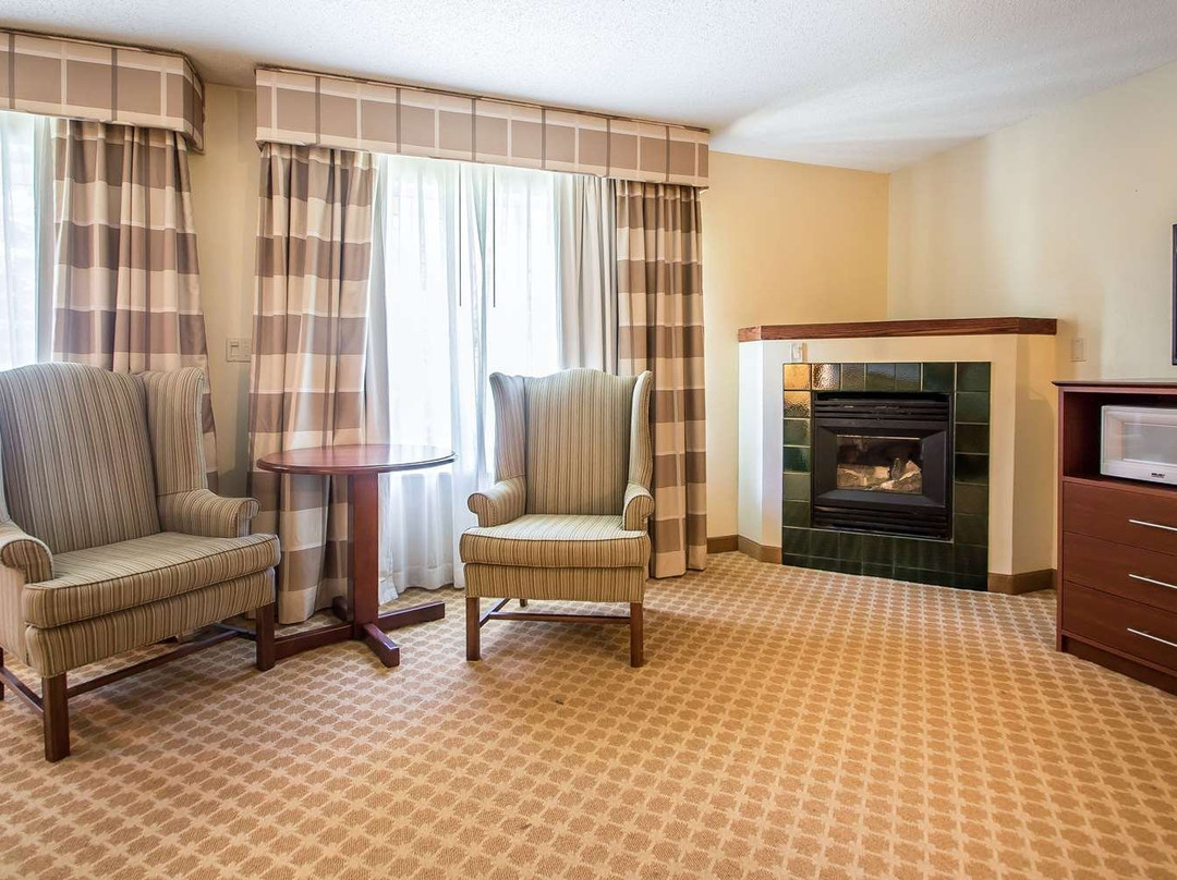 Quality Inn & Suites East Troy I-43主图