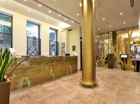 贝斯特韦斯特麦迪逊酒店主图