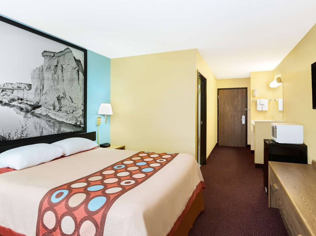 Super 8 by Wyndham Crete主图