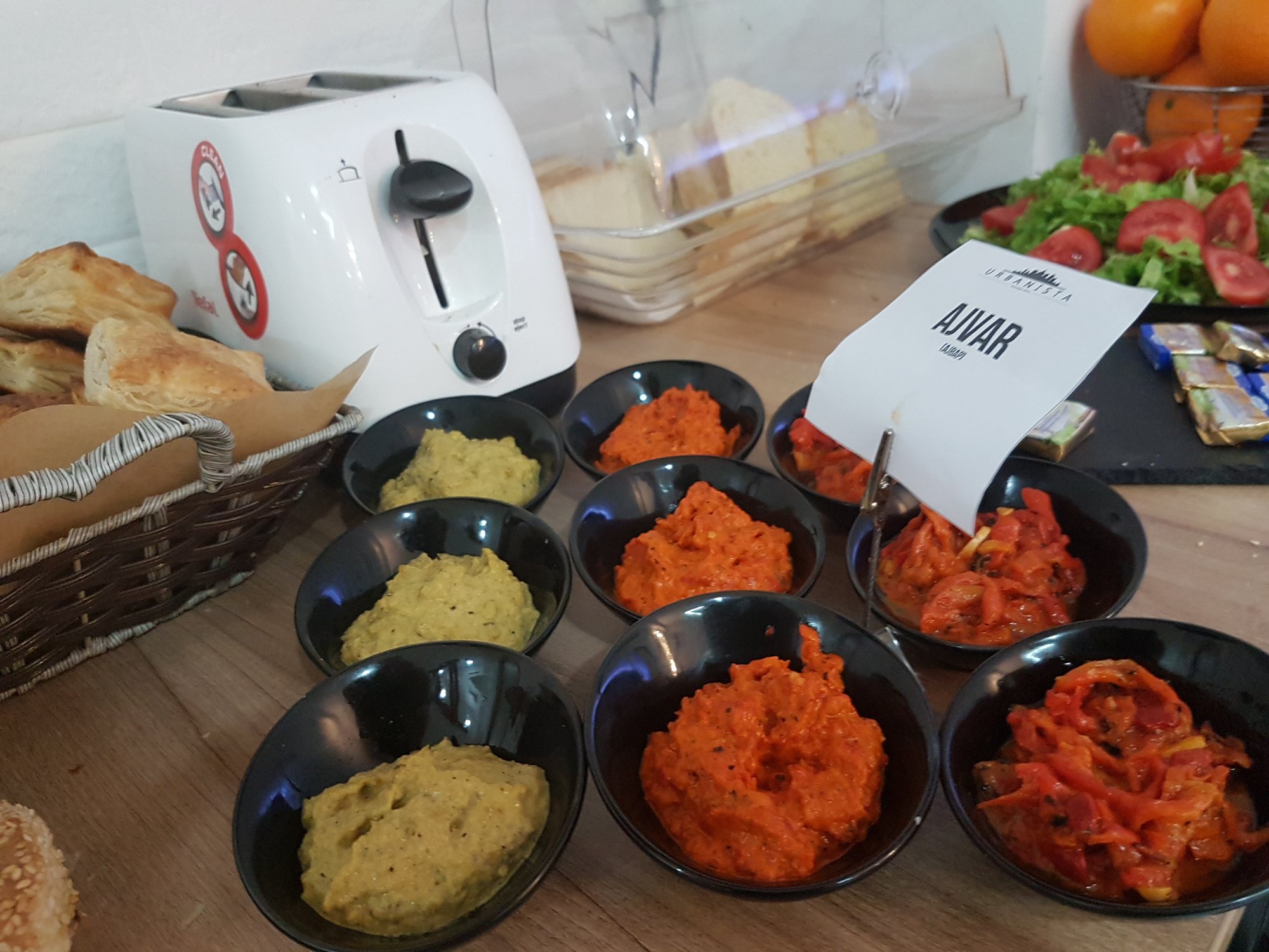Urbanista Hotel & Bar-餐饮