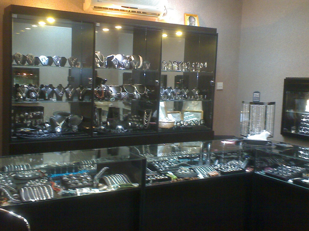 Dazzle Jewellers-蒙巴萨必去景点