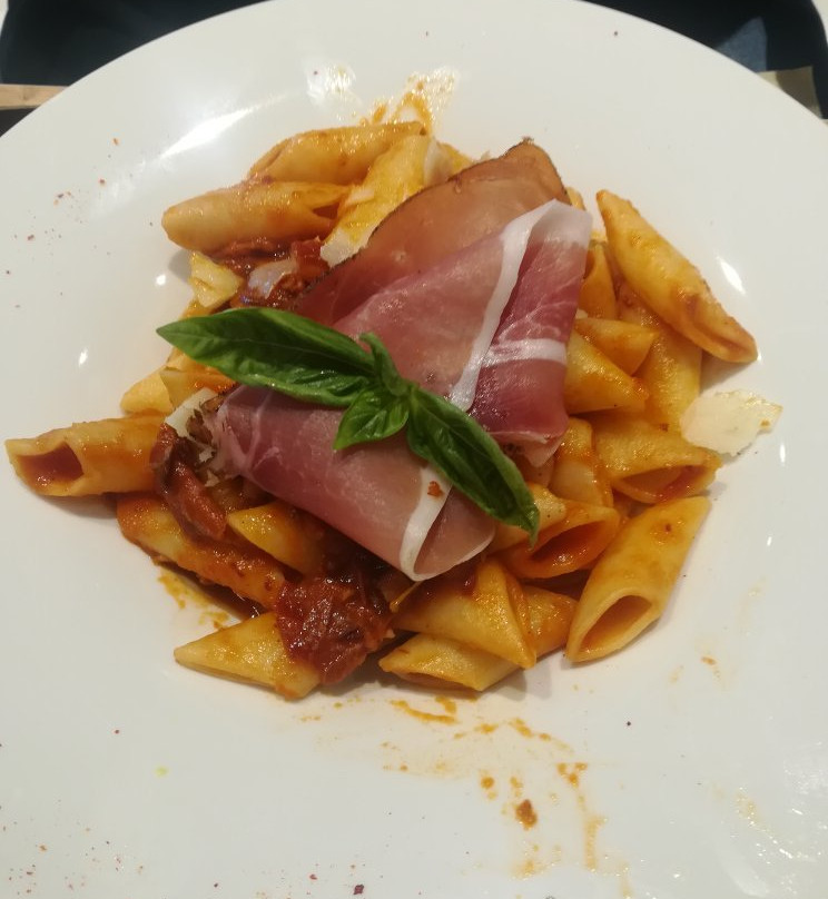 Lahonce餐馆和美食-Tia Romana