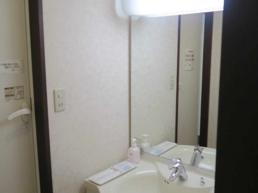 拉斯顿饭店主图