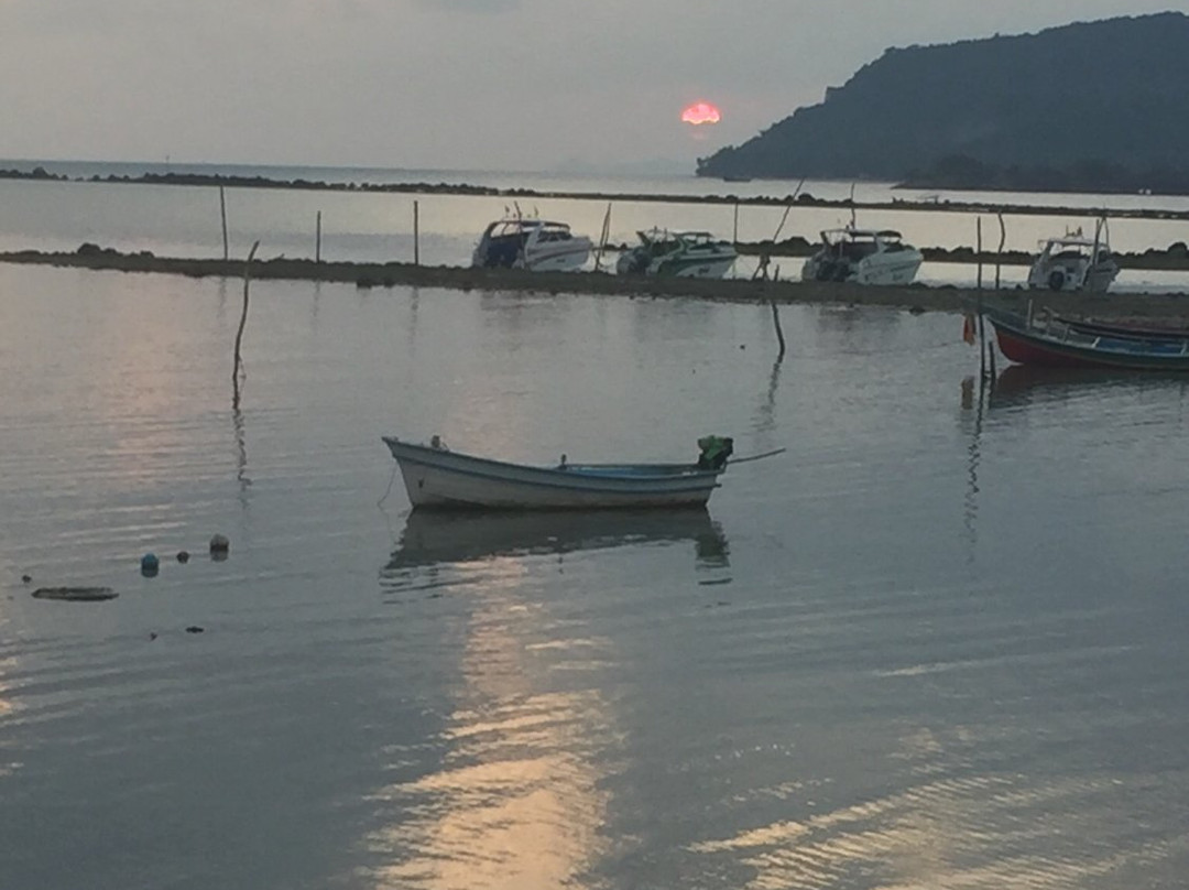 Thong Krut  Beach-塔林必去景点