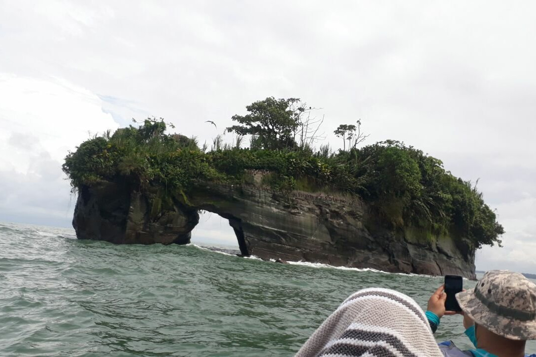 Papagayos Beach Hotel主图