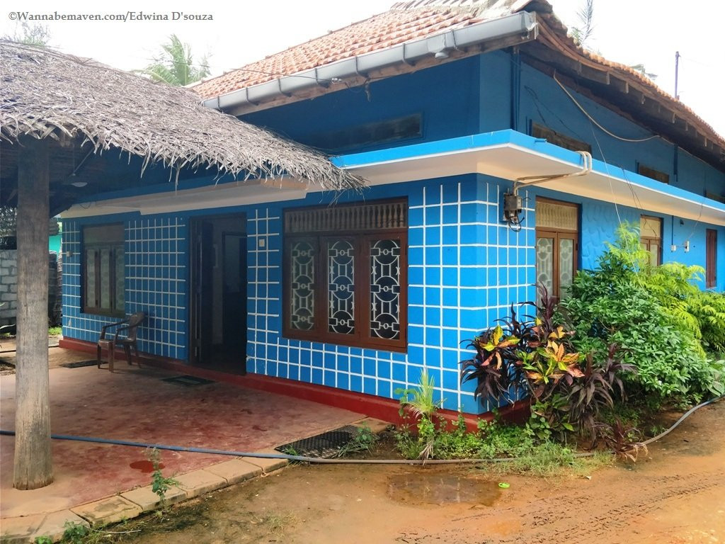 Blue Moon Rest House