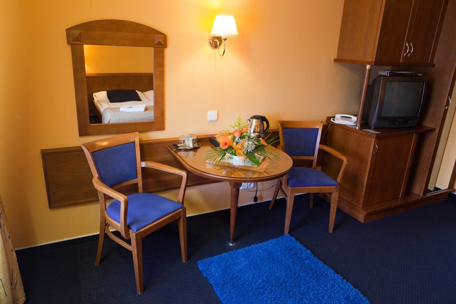 Zamecky Hotel Zlaty Orel主图