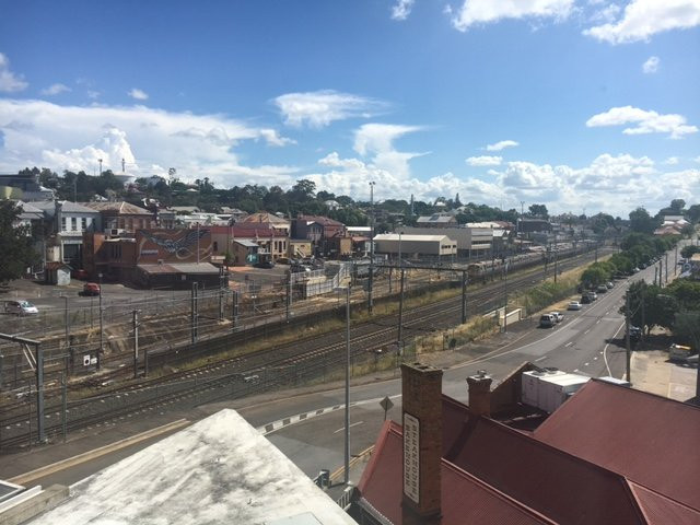 伊普斯威奇阿思百尔盛橡套房酒店主图