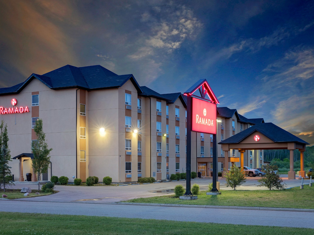 Ramada by Wyndham Cold Lake主图