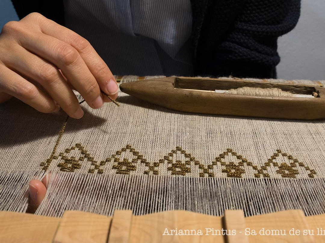 Laboratorio Sa Domu de Su Linu-Tratalias必去景点