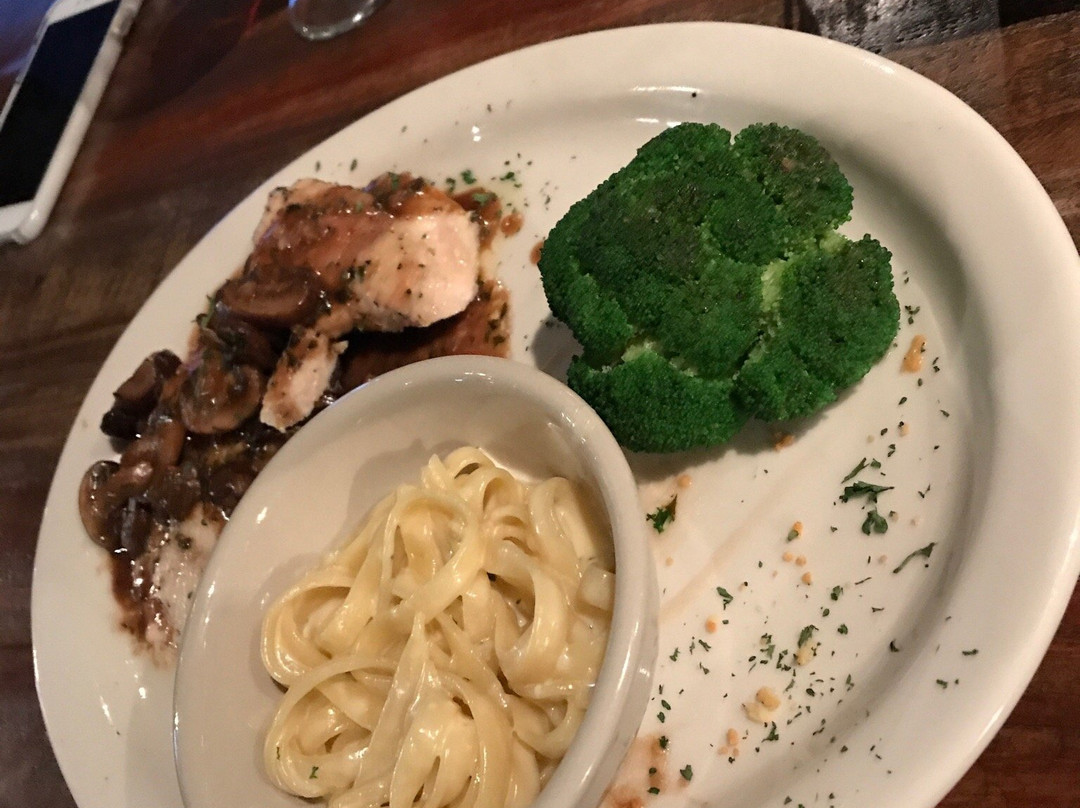 Mr. Gino's Restaurant & Bar
