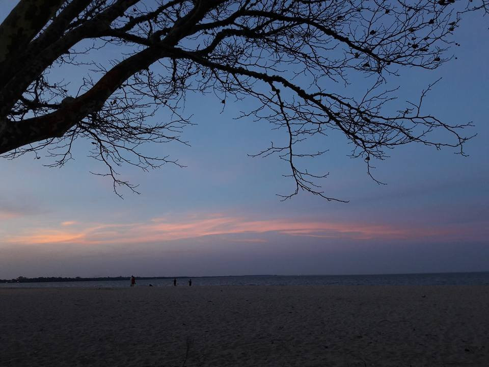 Santo Antonio Beach景点图片