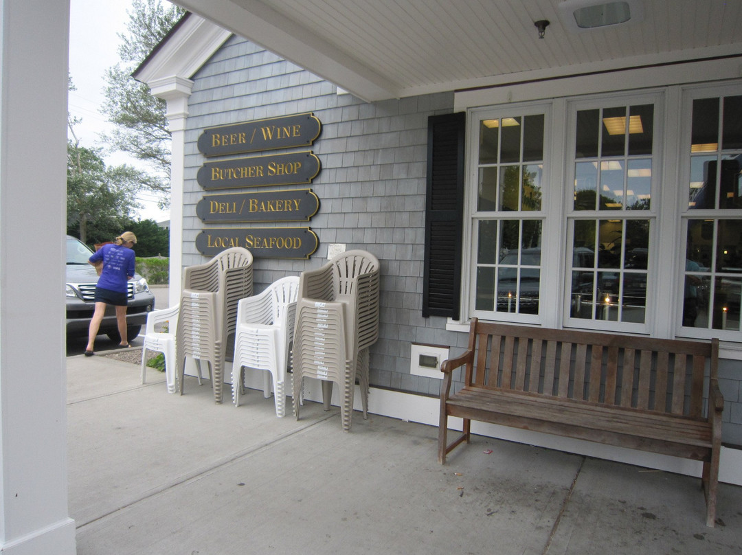 Chatham Village Market景点图片