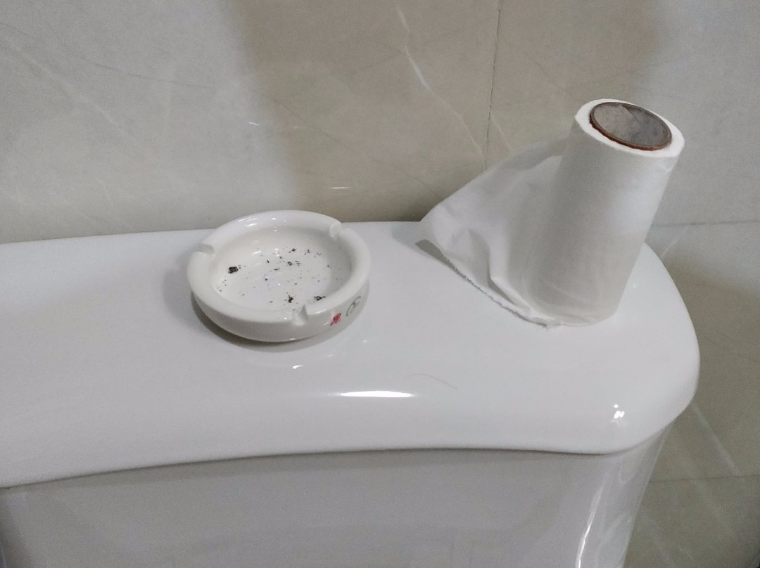 昆仑大饭店主图