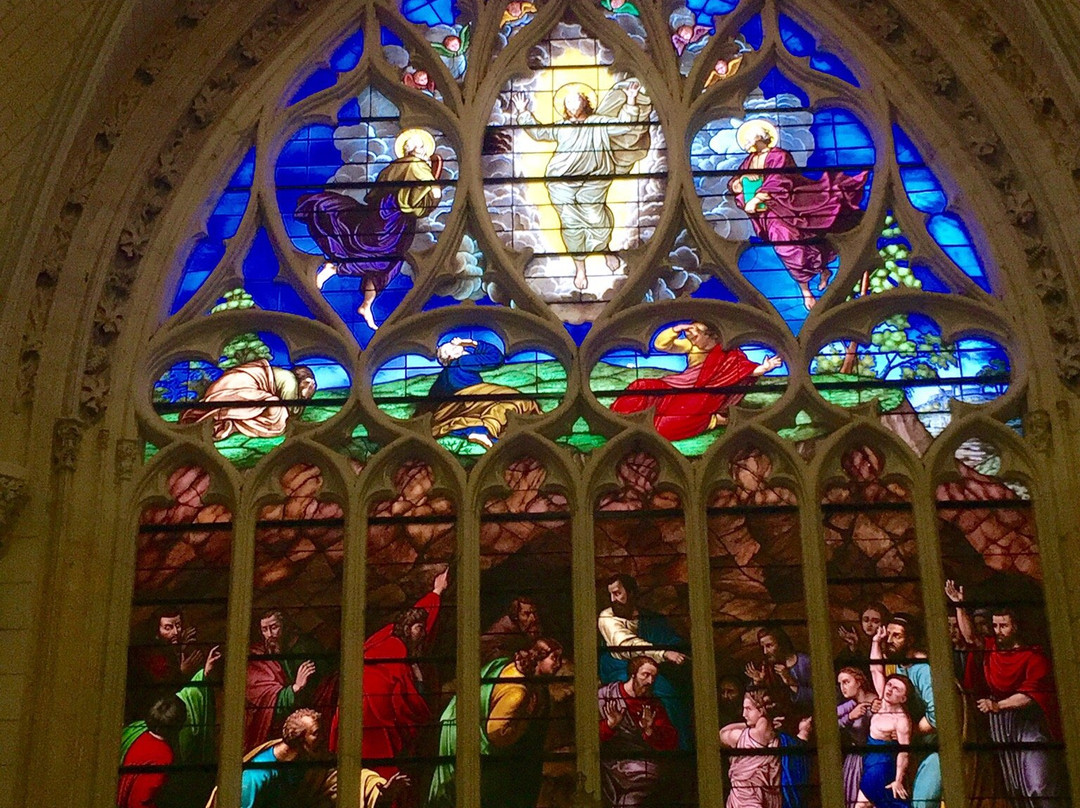 Eglise Saint Hilaire du Martray景点图片