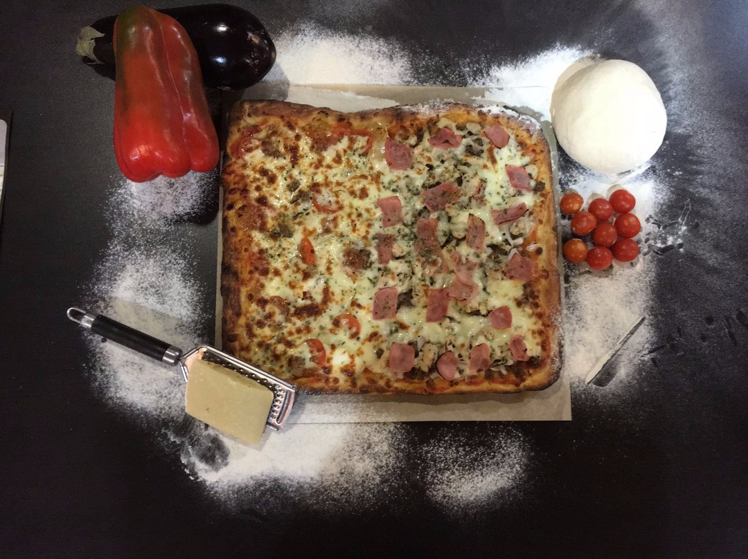 圣马丁德拉维加餐馆和美食-Pizzeria El Colisseo