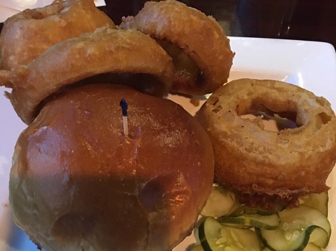 Oakwood Bar and Grill