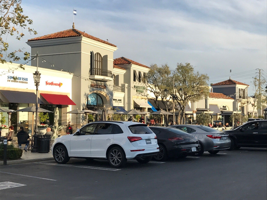 Waterside Shopping Center-玛丽安德尔湾必去景点