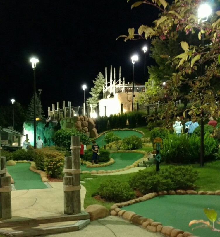 Congo River Mini Golf-霍夫曼庄园必去景点