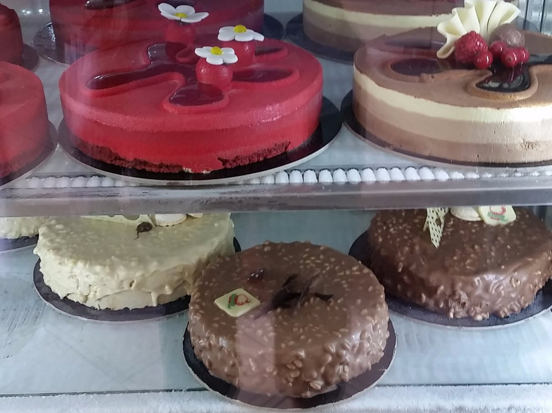 Pasticceria Dolcidea-苏尔莫纳必去景点