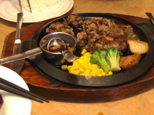 境町餐馆和美食-Flying Garden