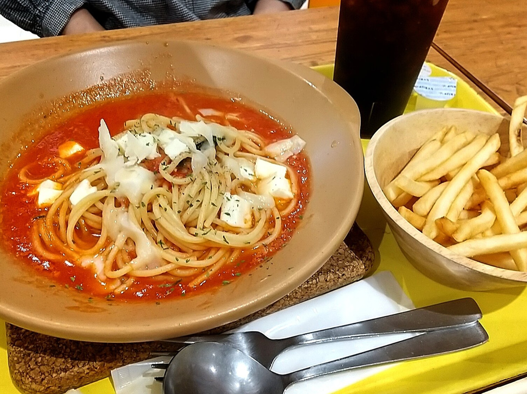 パルメナーラ アリオ亀有店