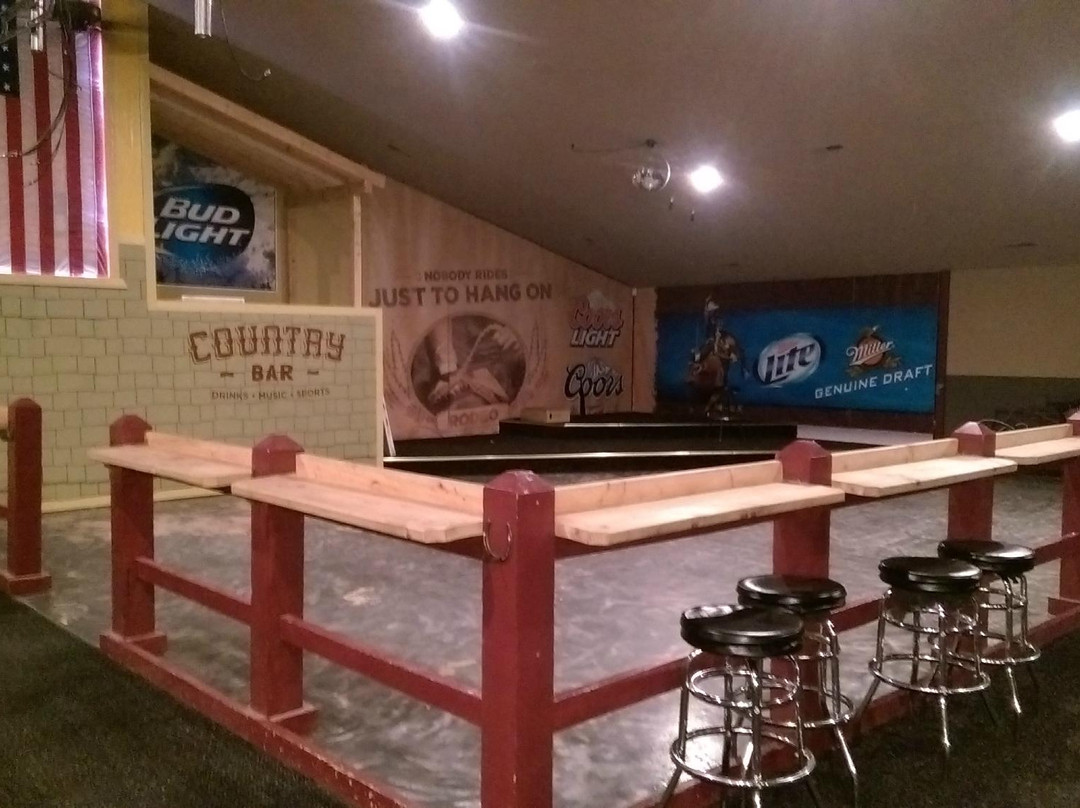 Anchors Country Bar-Fountain必去景点