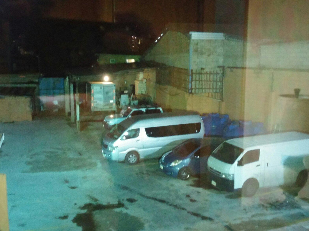 Hotel Bermudez主图